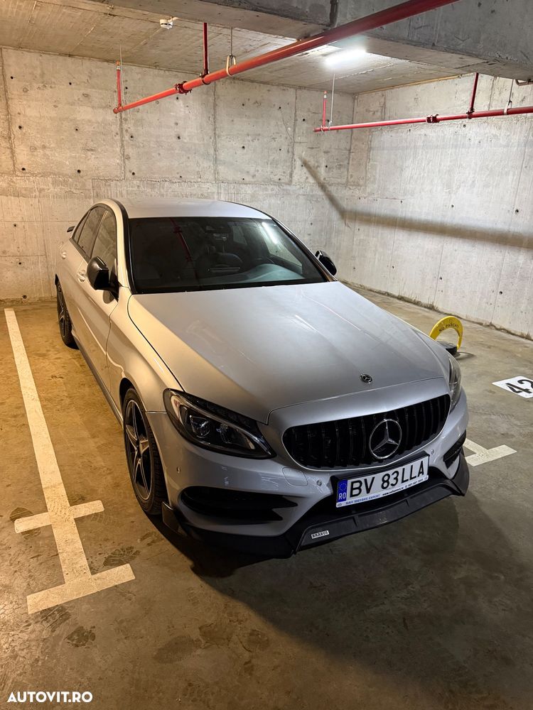 Mercedes-Benz C 200 4MATIC Aut. - 12