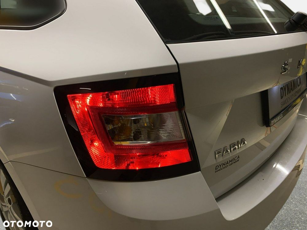 Skoda Fabia - 12