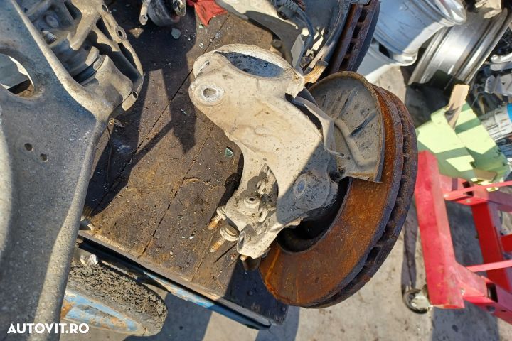 Fuzeta fata dreapta 2.0D 2007 Volkswagen VW Passat B6 [2005 - 2010] S - 2