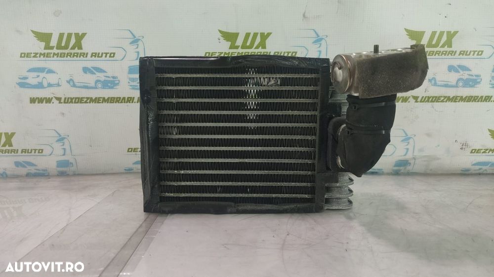 Radiator clima spate 7l0820101d Volkswagen VW Touareg generatia 2 7P - 1