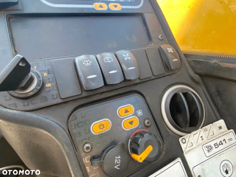 JCB 541-70 - 14