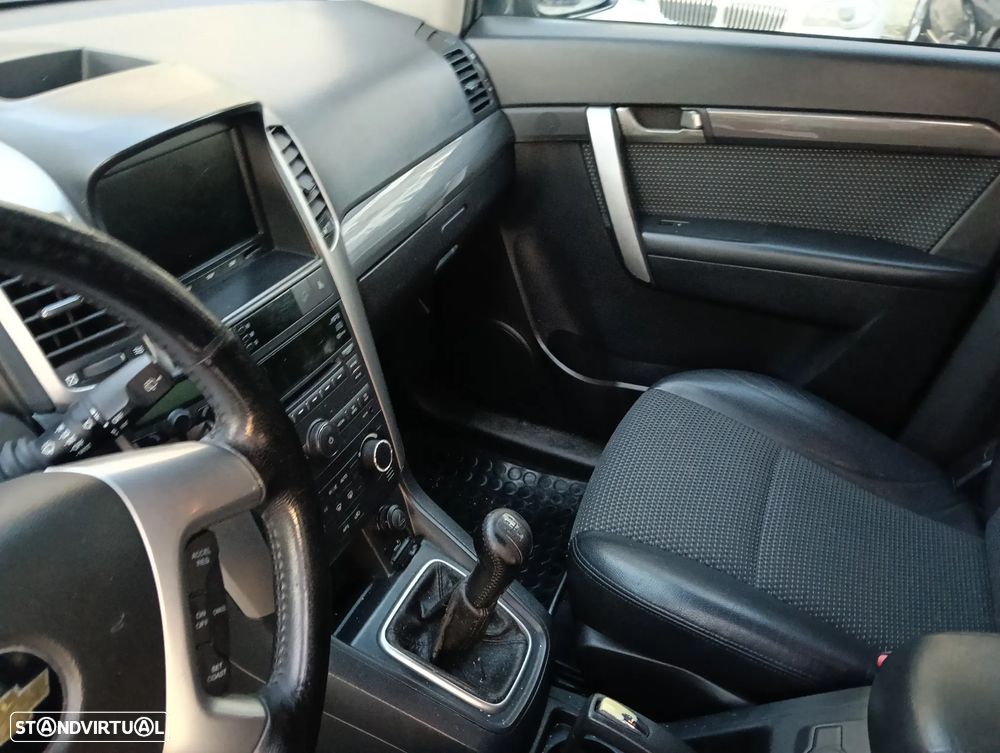 Chevrolet Captiva 2.0 VCDi Seven Extreme 7L - 25