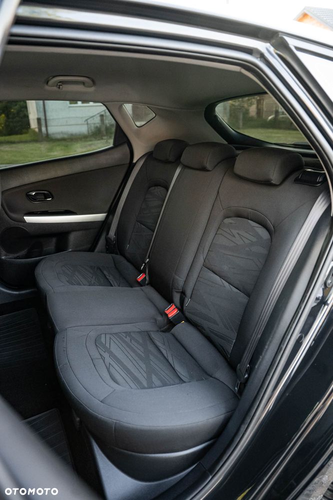 Kia Ceed 1.4 Attract - 19