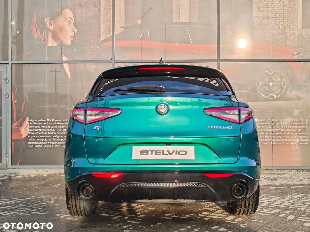 Alfa Romeo Stelvio 2.0 Turbo Veloce Q4 - 9