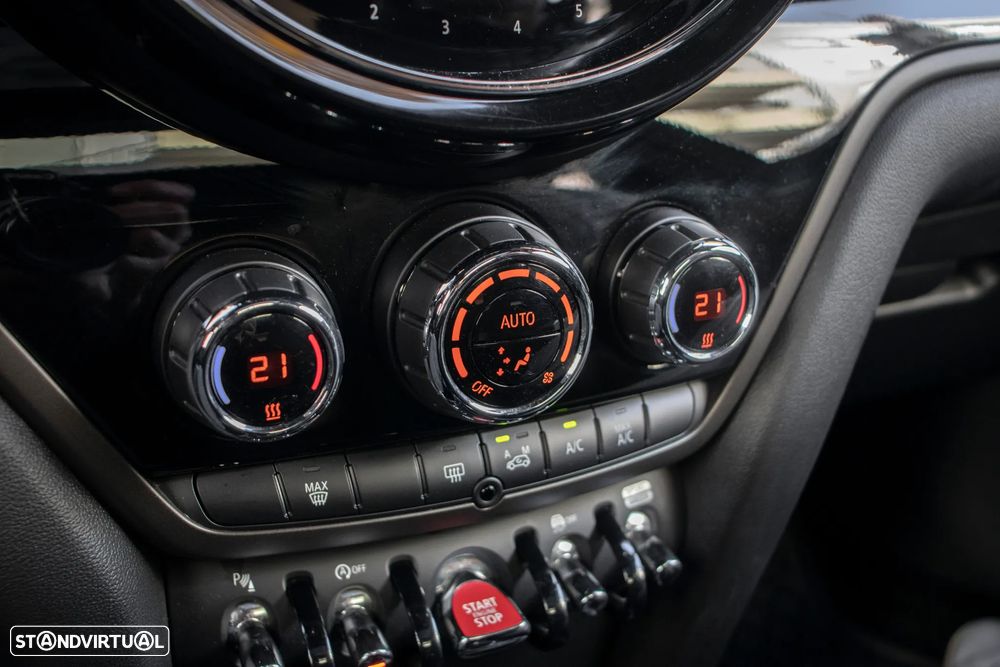 MINI Countryman Cooper SD Auto - 24