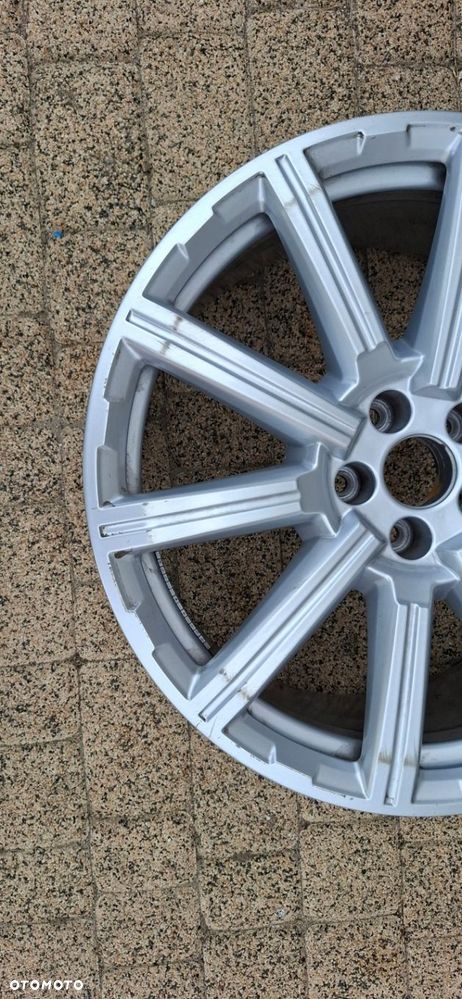 AUDI Q7 SQ7 II 4M0 felga 20" 9.0Jx20 et33 5x112 silver 4M0601025AE - 4