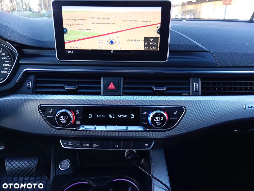 Audi A4 Avant 2.0 TDI DPF clean diesel multitronic S line Sportpaket - 30