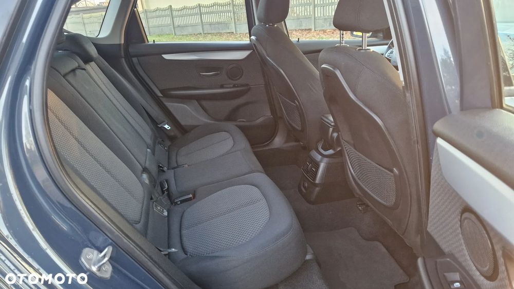 BMW Seria 2 216d GT Advantage - 9