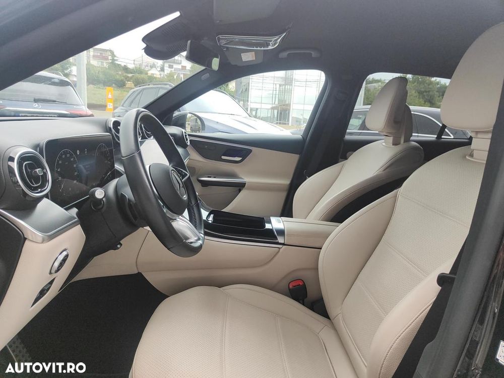 Mercedes-Benz GLC 300 e 4MATIC - 9