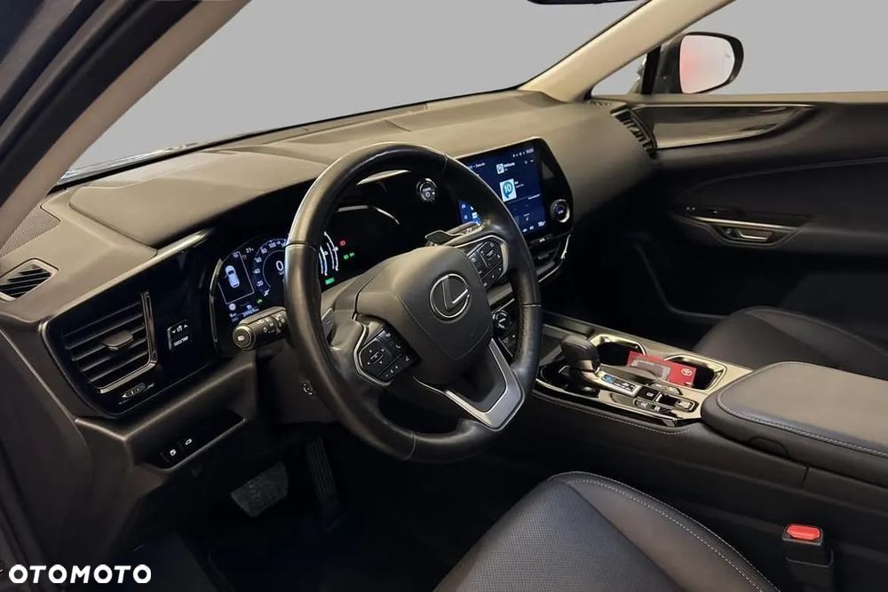 Lexus NX 450h+ E-FOUR Business - 11