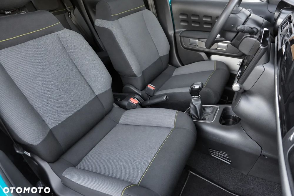 Citroën C3 1.2 PureTech Shine - 33