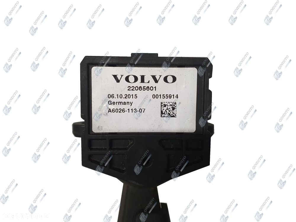 PRZEŁACZNIK MANETKA TEMPOMATU WOLVO OE 22065601 - 2