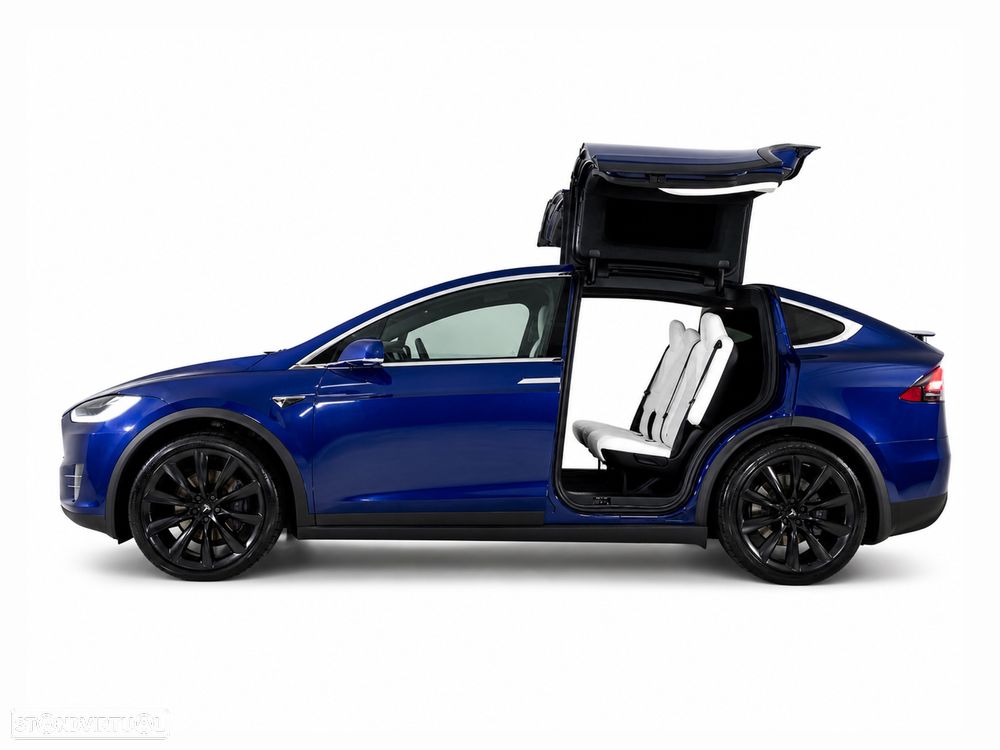 Tesla Model X 100D - 6