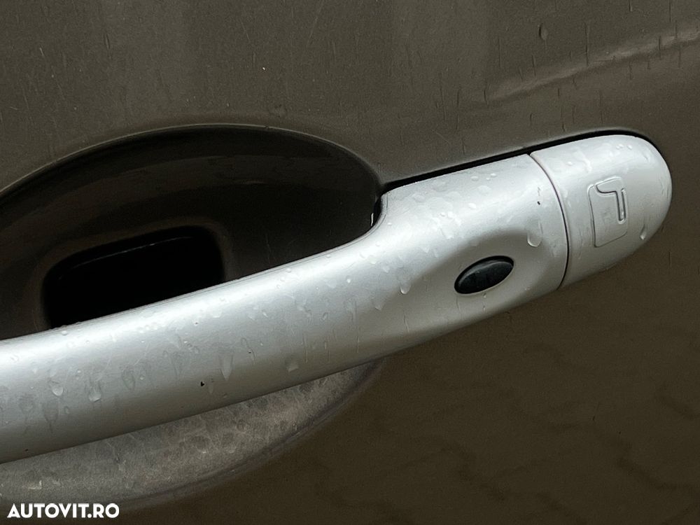 Renault Fluence 1.6 Dynamique - 29