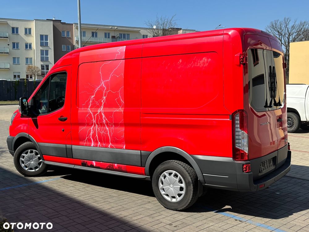 Ford Transit - 24