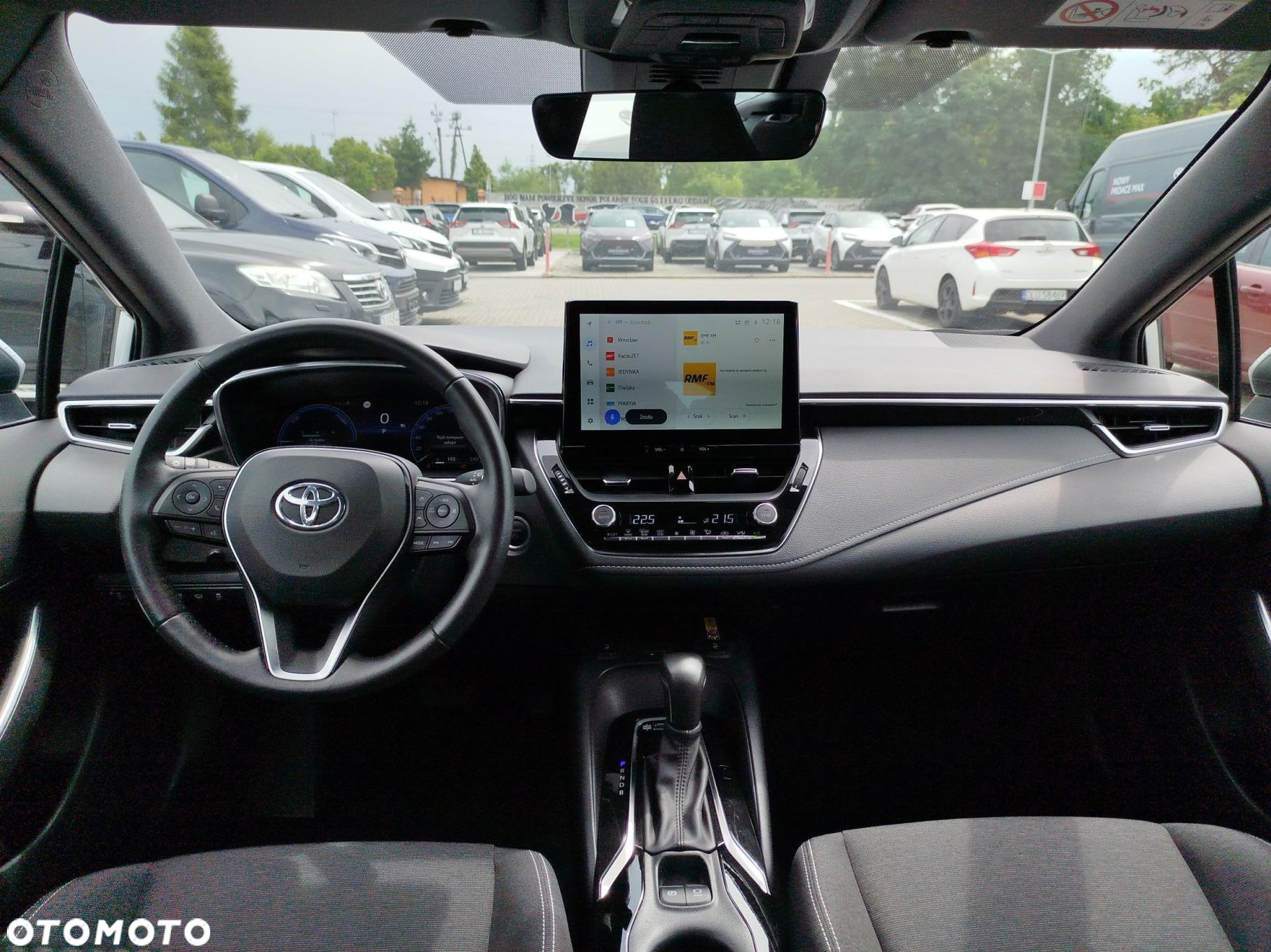 Toyota Corolla - 12