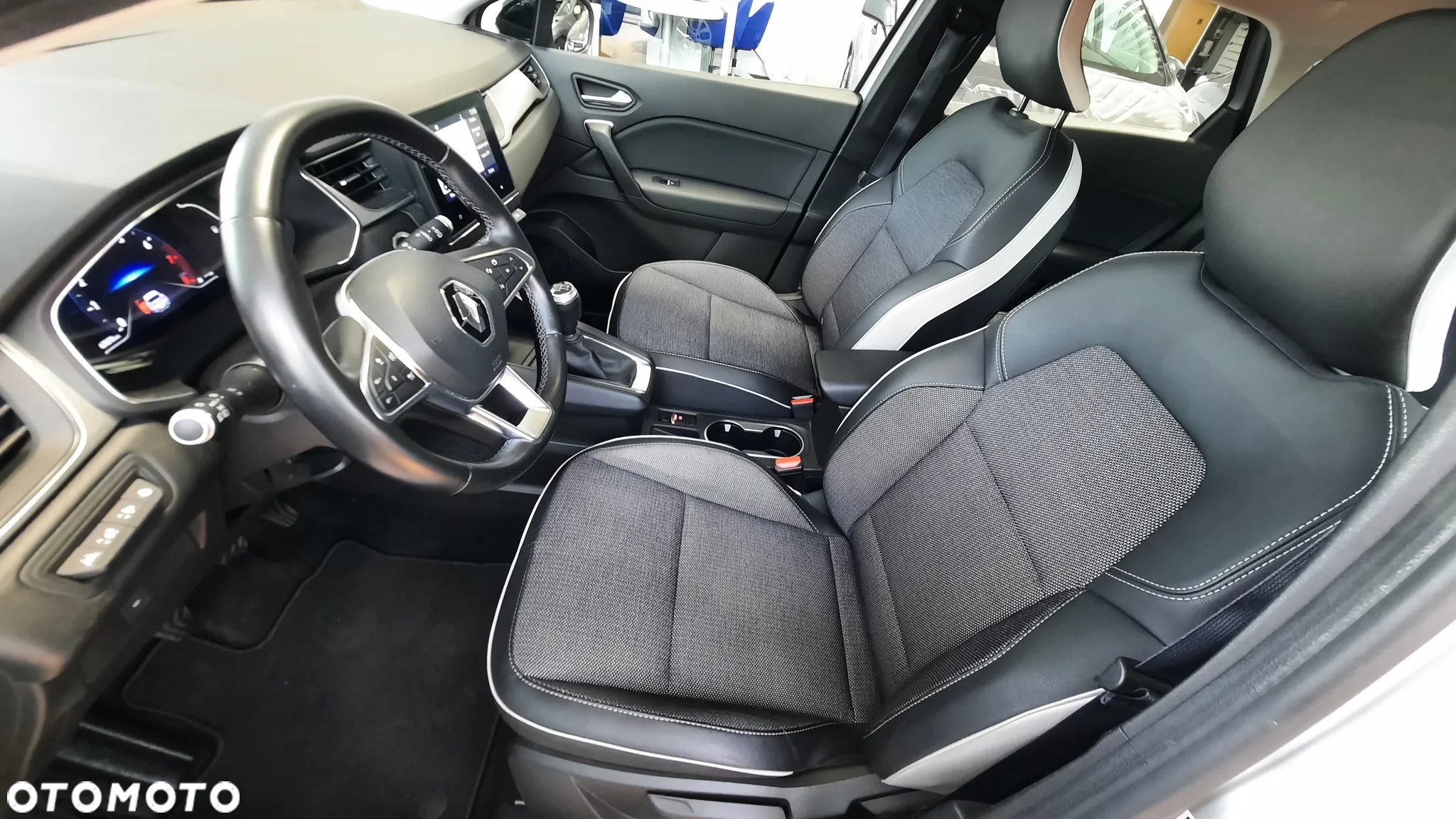 Renault Captur 1.0 TCe Intens - 10