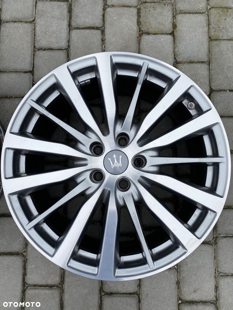 Alufelgi 5x114,3 19 cali Maserati Ghibli Quattroporte 8,5J i 10,0J - 4