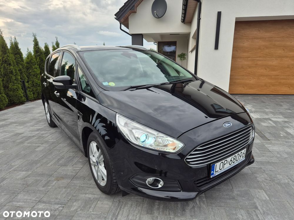 Ford S-Max 2.0 EcoBlue Titanium - 1