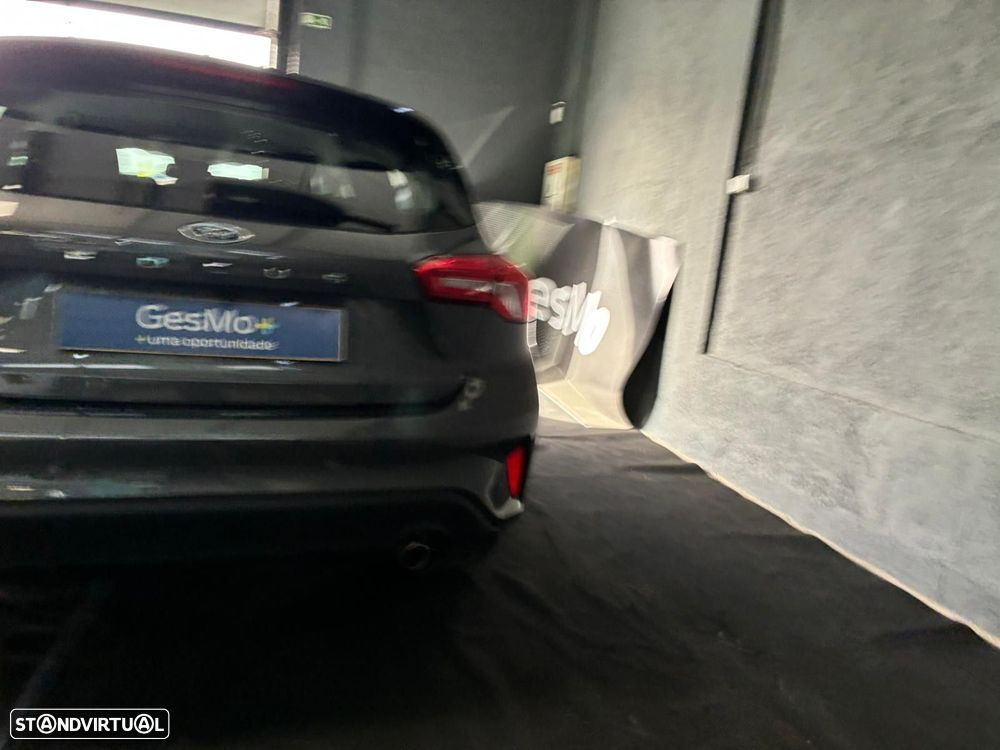 Ford Focus 1.0 EcoBoost Titanium - 8
