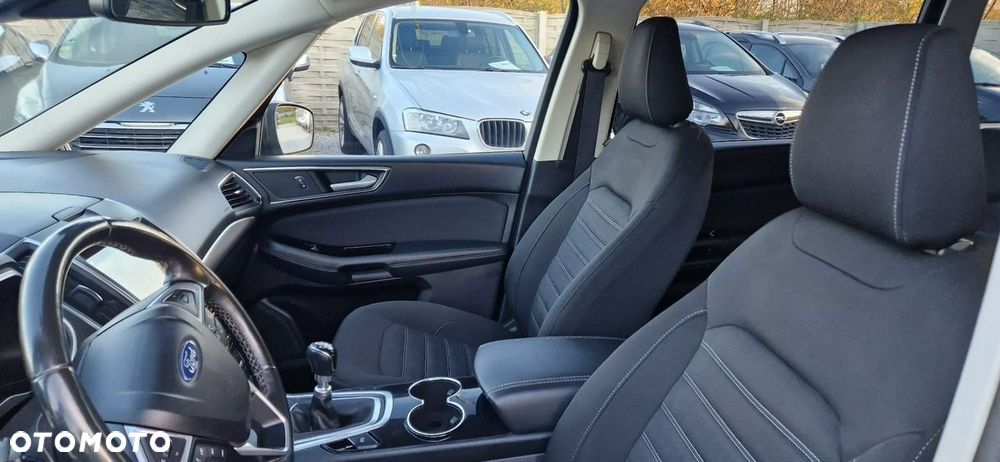 Ford Galaxy - 18