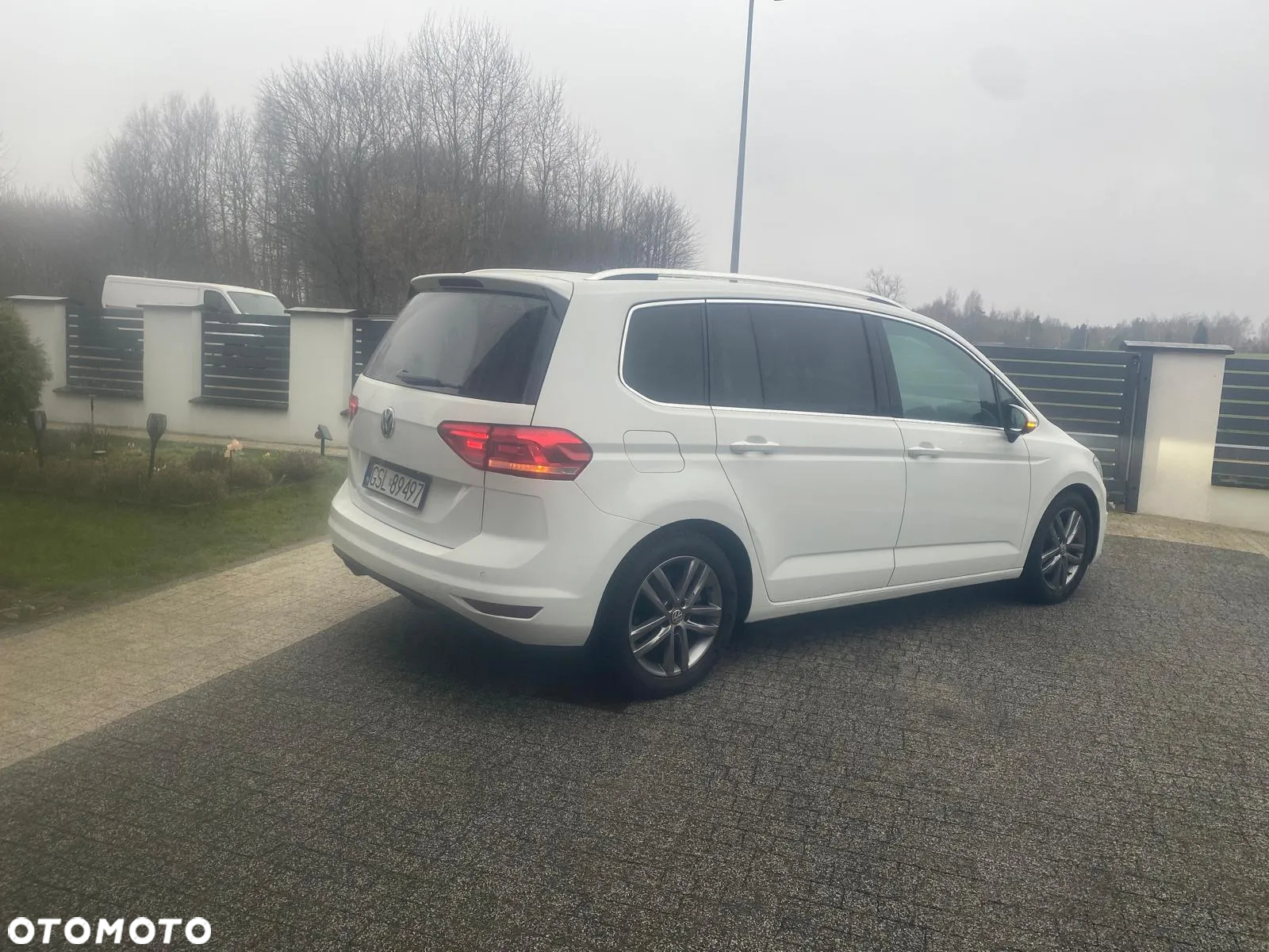 Volkswagen Touran 2.0 TDI BMT Highline DSG - 15
