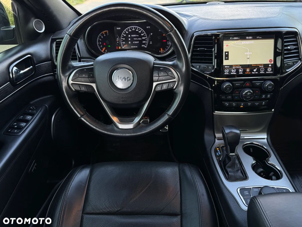 Jeep Grand Cherokee - 9
