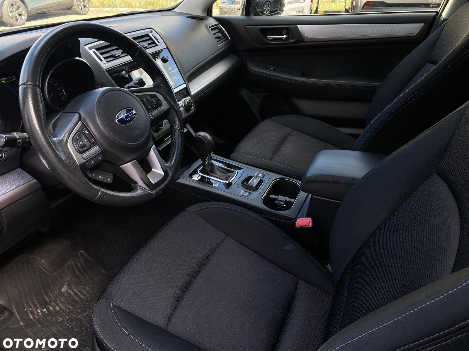Subaru Outback 2.0D Active Lineartronic - 9