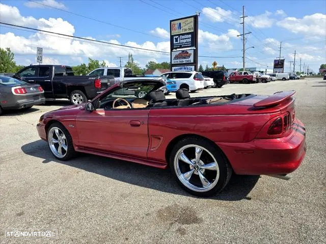 Ford Mustang - 2