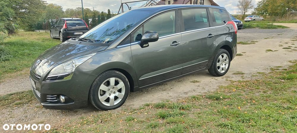Peugeot 5008 2.0 HDi Allure 7os - 2