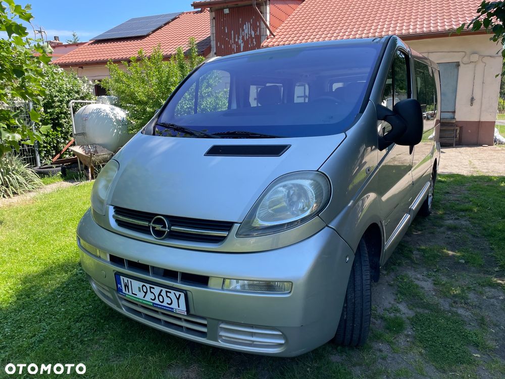 Opel Vivaro - 22