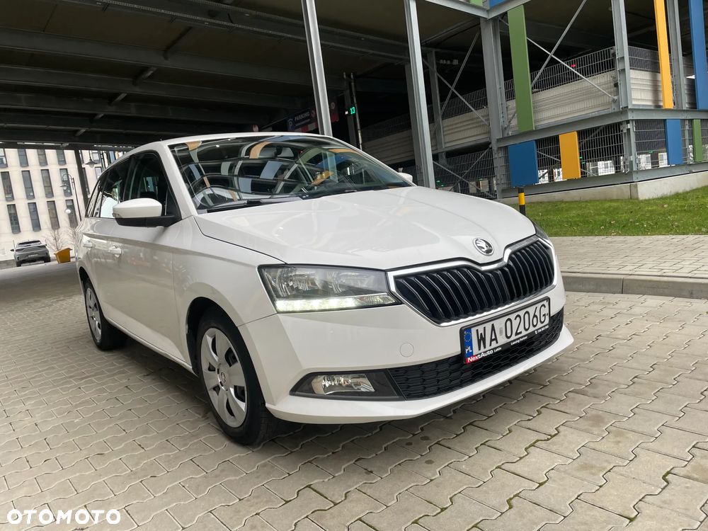 Skoda Fabia 2021 photo 3