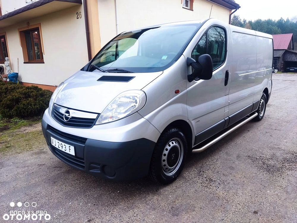 Opel Vivaro - 2