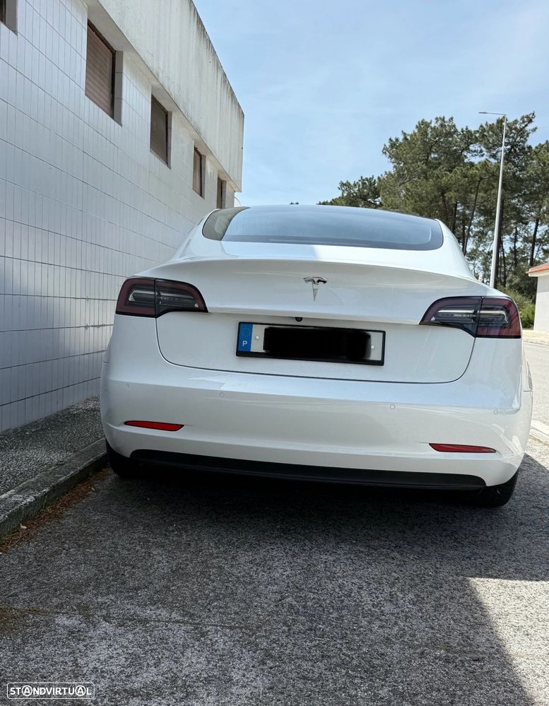 Tesla Model 3 Standard Range Plus RWD - 1