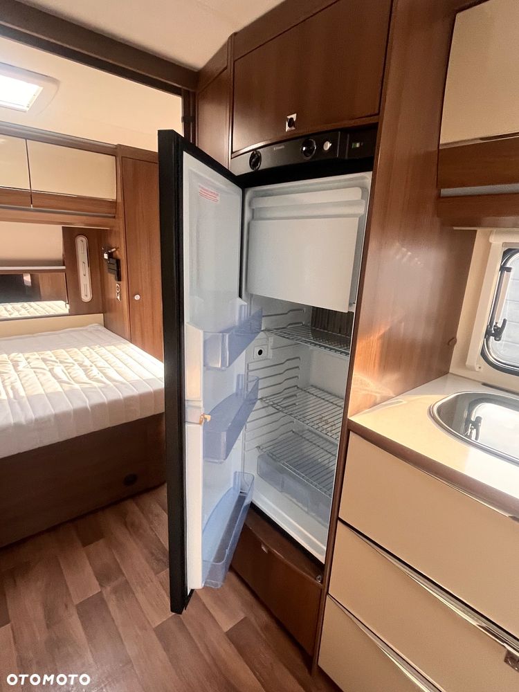 Dethleffs Caraline Titanium - 18