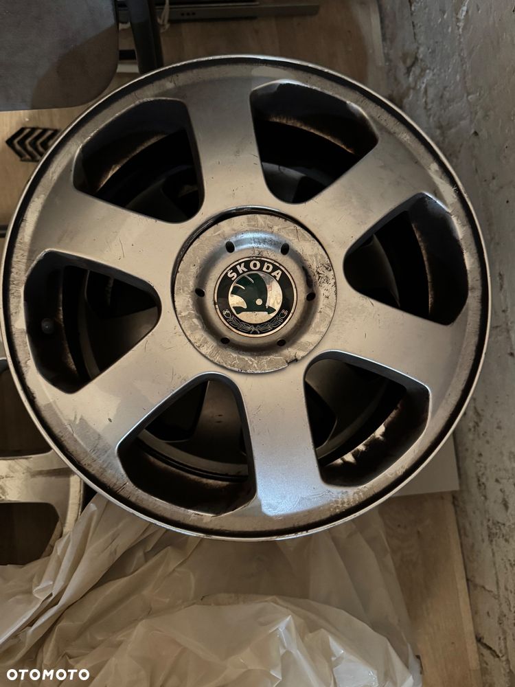 Skoda Octavia 1.9 TDI Tour - 24