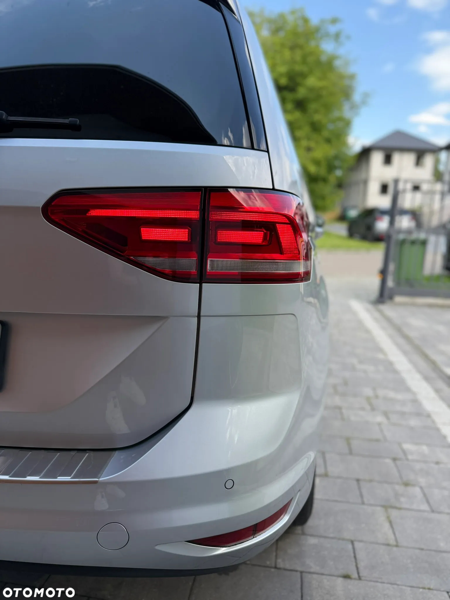 Volkswagen Touran 2.0 TDI BMT SCR Comfortline Plus - 21