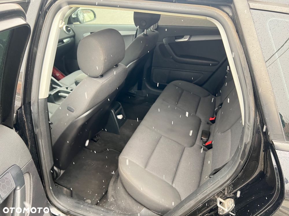 Audi A3 Sportback 1.6 TDI Ambiente - 13