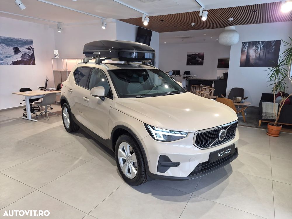 Volvo XC 40 B3 AT FWD MHEV Core - 1