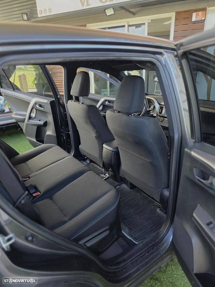 Toyota RAV4 2.5 HSD Exclusive 4WD - 14