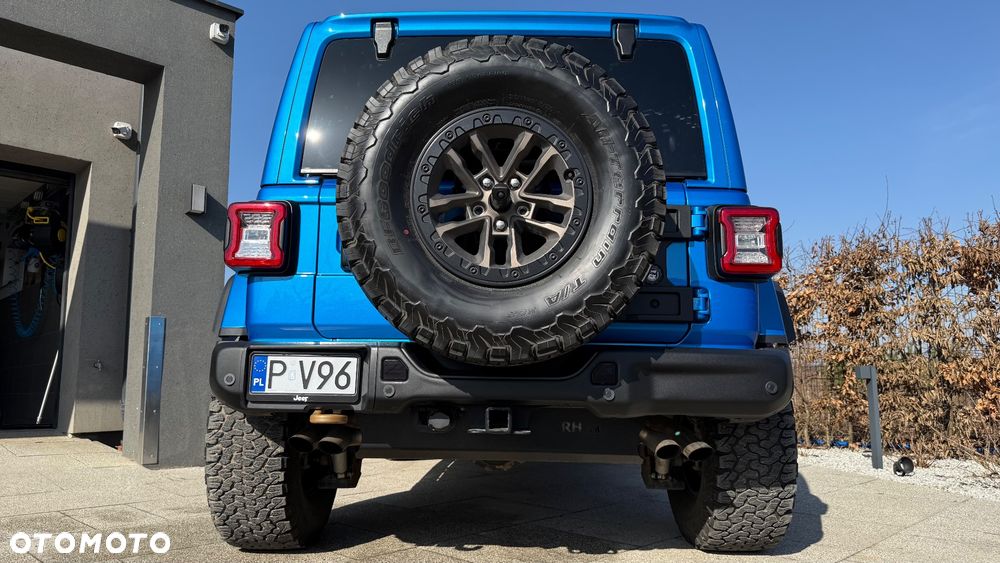 Jeep Wrangler - 11