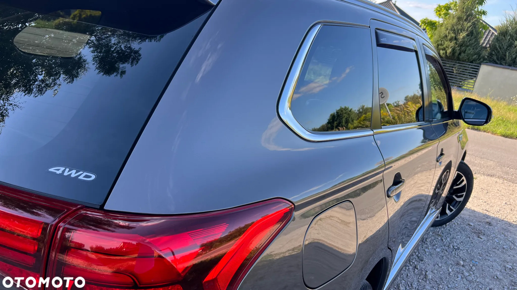 Mitsubishi Outlander - 37