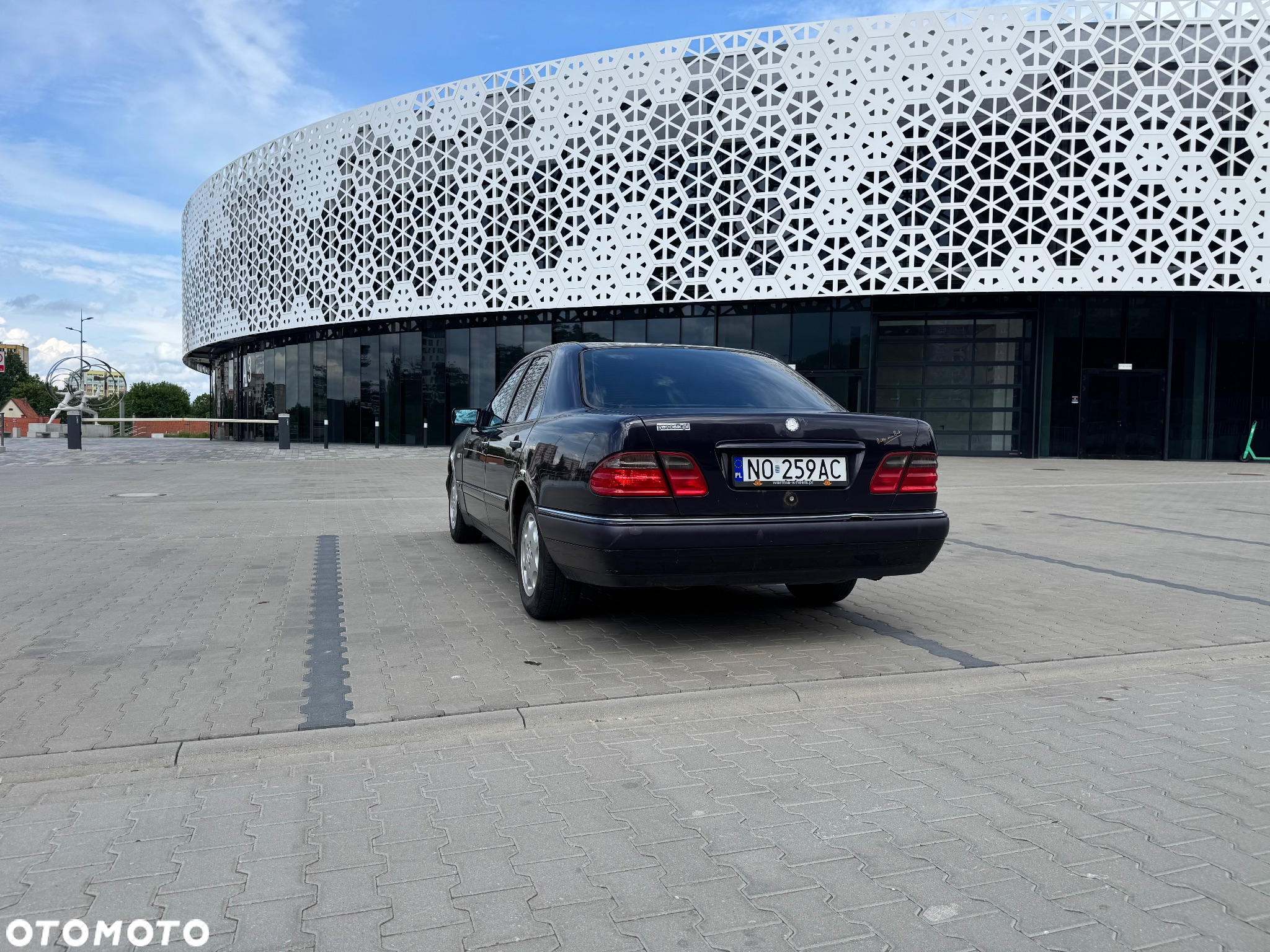 Mercedes-Benz Klasa E 200 Avantgarde - 15