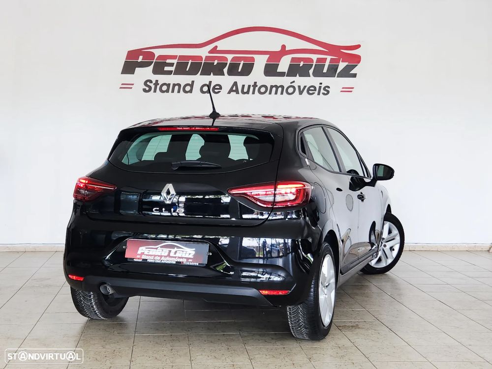 Renault Clio - 12