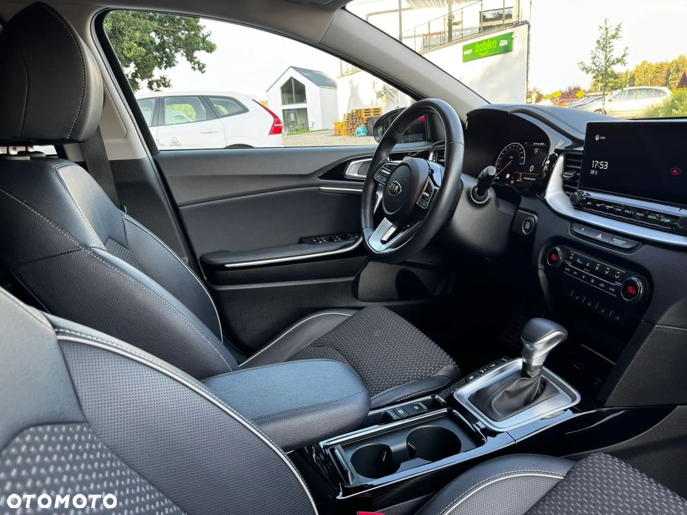 Kia XCeed 1.4 T-GDI L Business Line DCT - 7