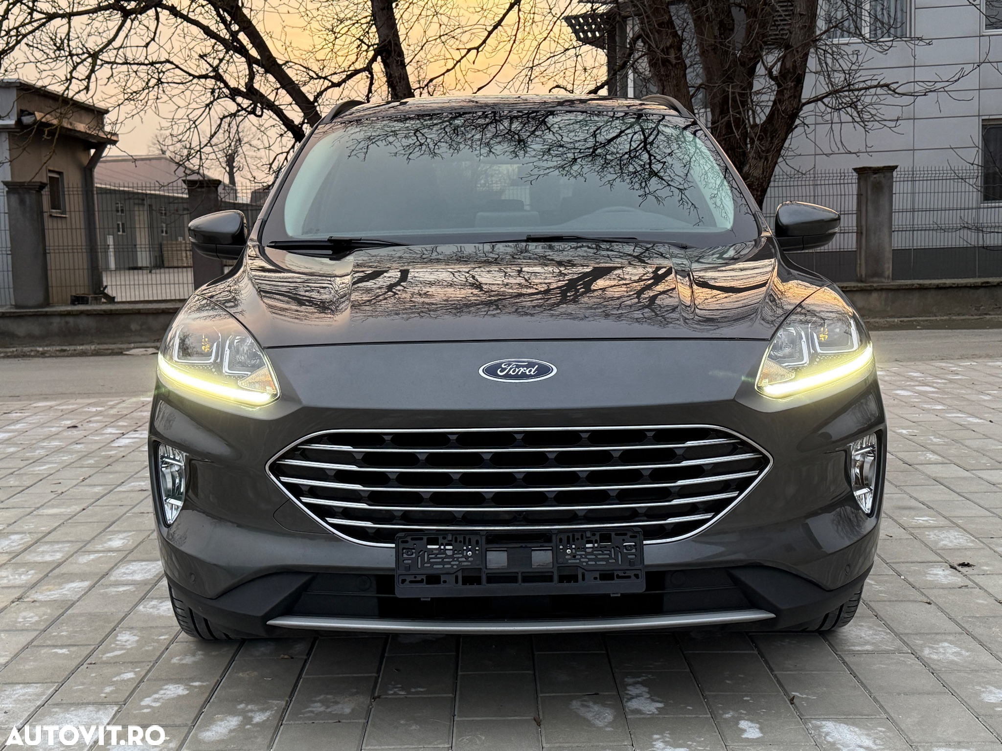 Ford Kuga 1.5 EcoBlue Aut. TITANIUM - 31