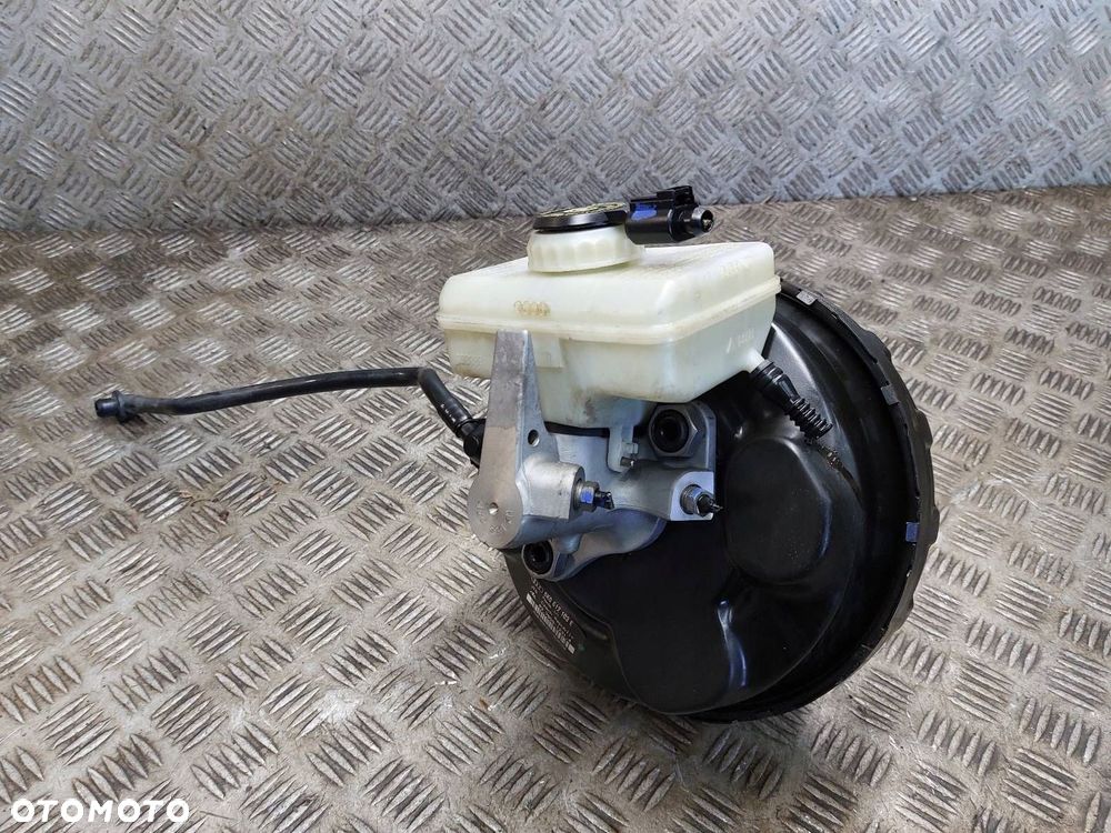SERWO + POMPA HAMULCOWA AUDI A4 B8 8K0612103E - 2