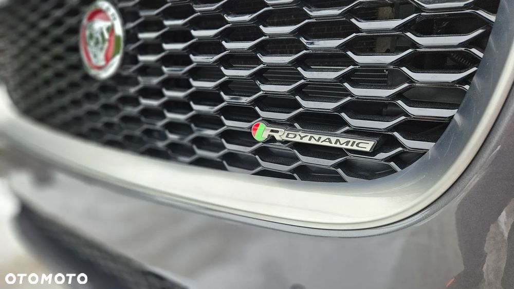 Jaguar E-Pace D150 R-Dynamic S - 7