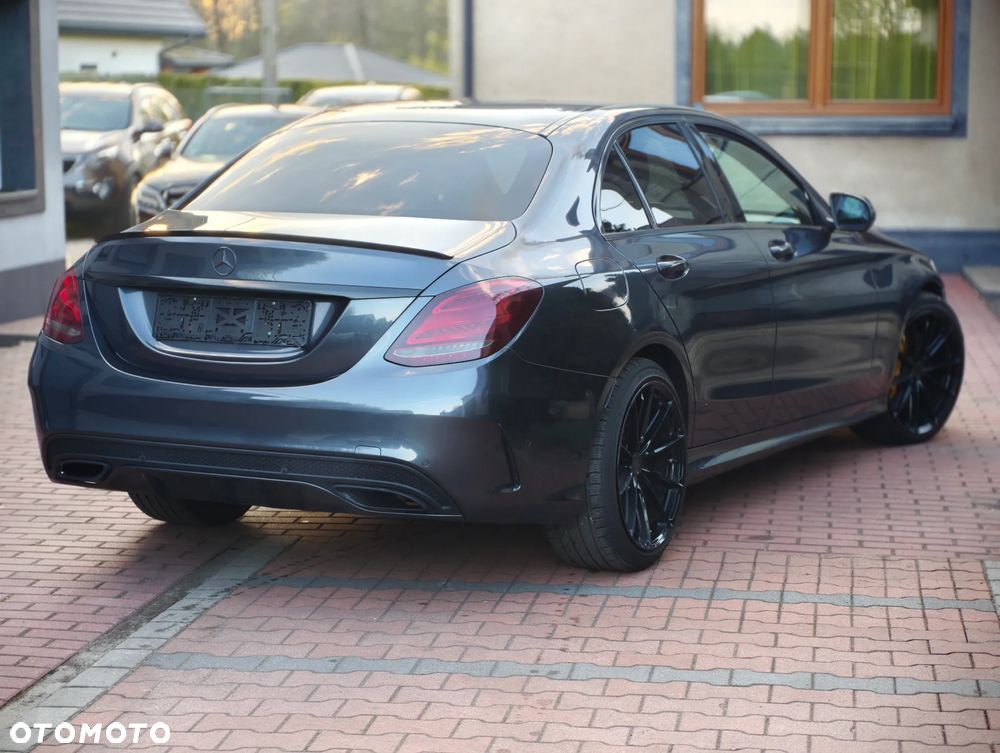 Mercedes-Benz Klasa C 250 7G-TRONIC - 4