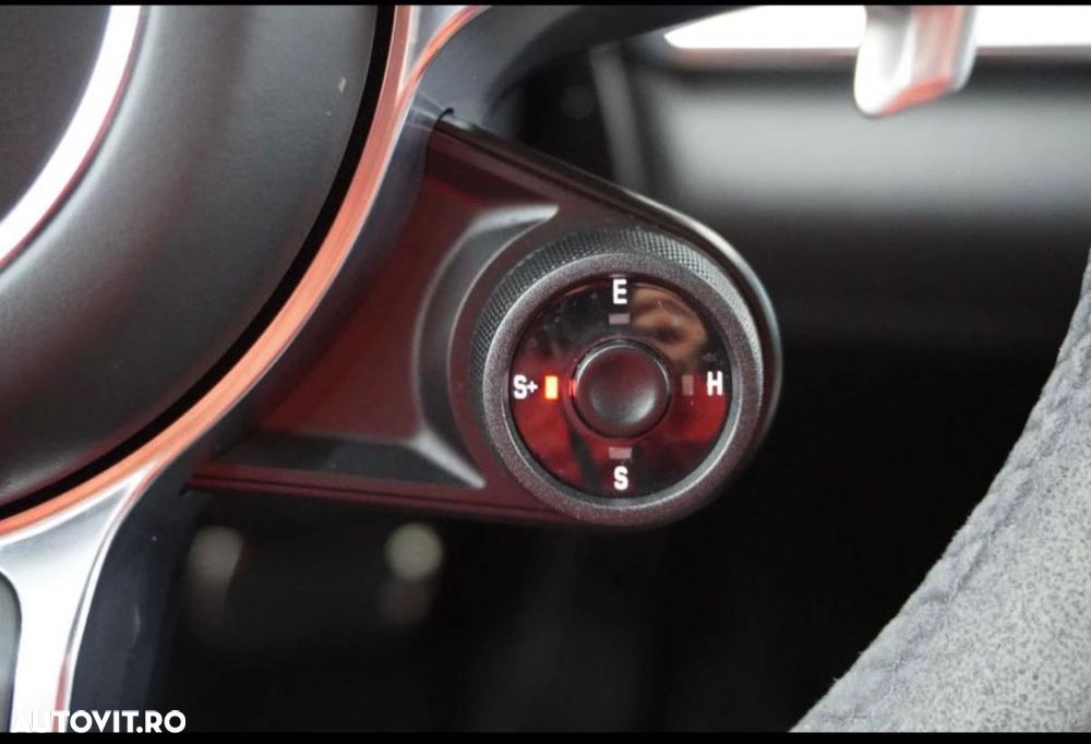 Porsche Panamera 4 E-Hybrid - 17